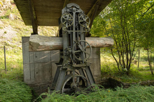 Holzschneidemaschine