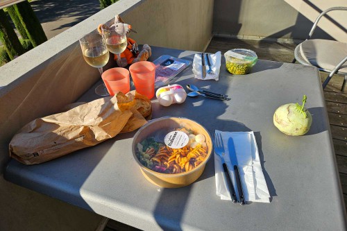 Balkon-Picknick