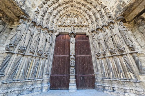 Eines der Seitentore