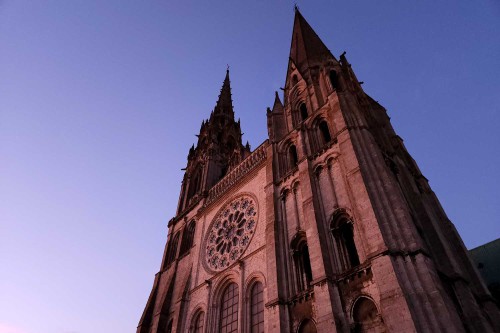 Türme und blaue Stunde