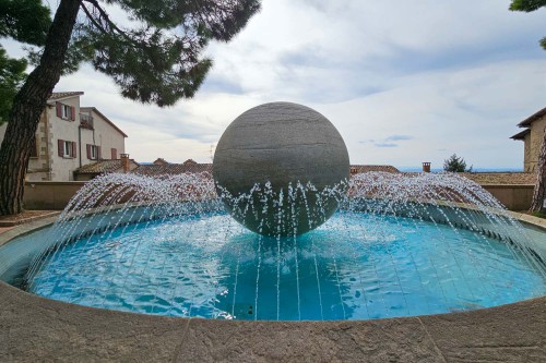 Schöner Brunnen