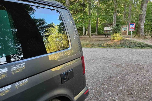 Roadee beim Picknickplatz