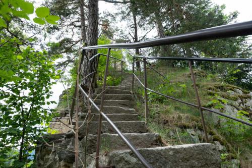 Treppe zur Burg
