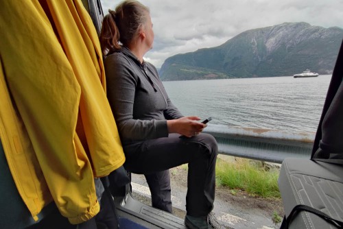 Warten auf die Fähre