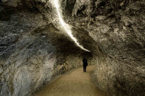 Durch den Tunnel