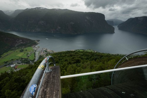 Am Ende der Plattform