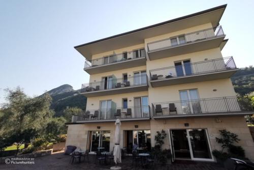 Hotel von vorne